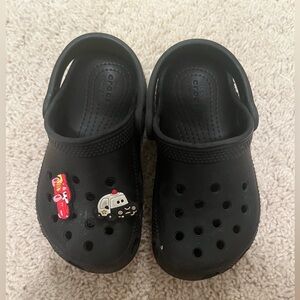 Toddler crocs